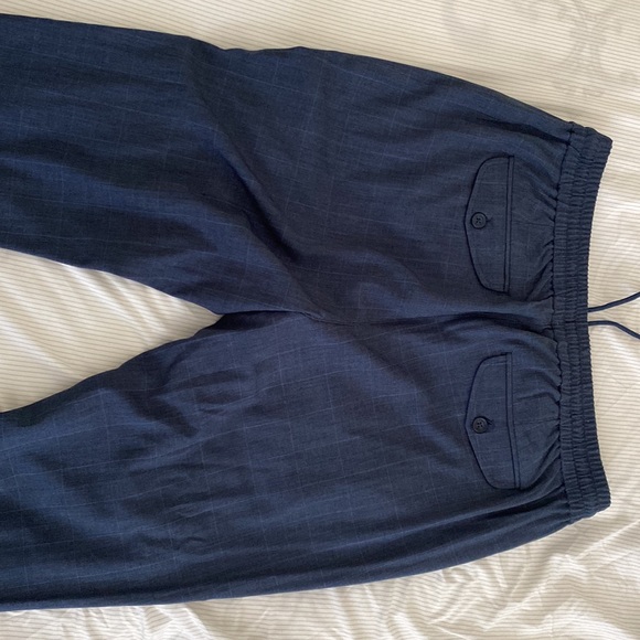 Calvin Klein dress pants never worn - Picture 4 of 4